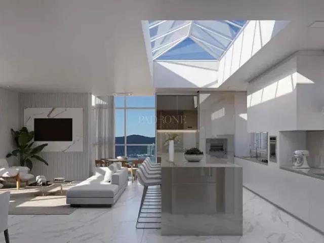 Apartamento com 242m² 4 quartos e 5 banheiros, à venda, no bairro Centro em Balneário Camboriú