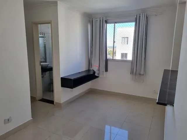 Apartamento com 75m² 2 quartos e 1 banheiro, para alugar, no bairro Vale dos Tucanos em Londrina