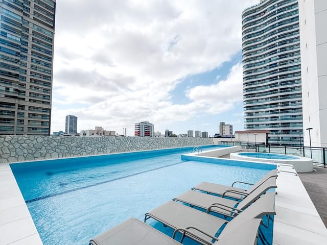 Apartamento 3 quartos e 3 banheiros, para alugar, no bairro Parquelândia em Fortaleza