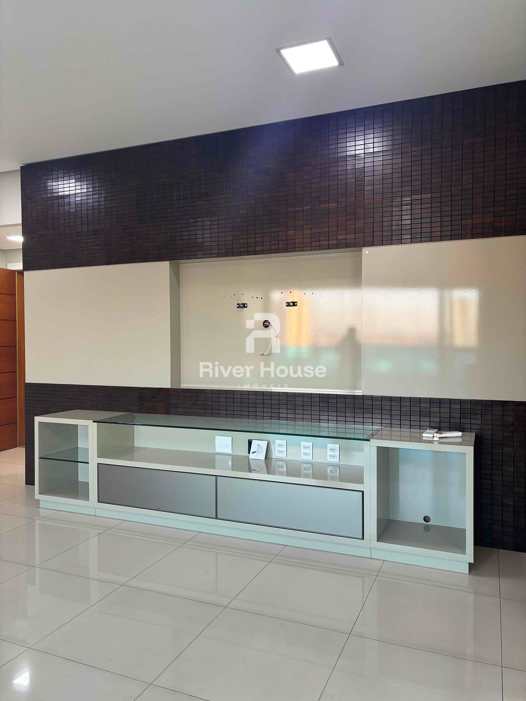 Apartamento para alugar com 3 quartos, 143m² - Foto 19