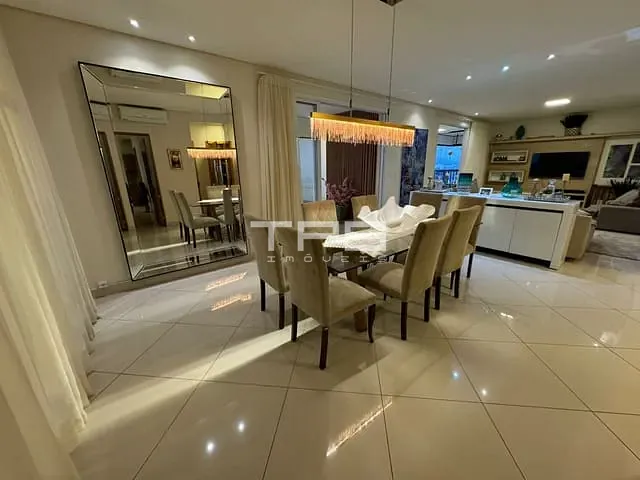 Apartamento com 264m² 3 quartos e 3 banheiros, à venda, no bairro Cruz em Lorena