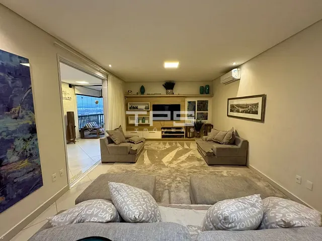 Apartamento com 264m² 3 quartos e 3 banheiros, à venda, no bairro Cruz em Lorena