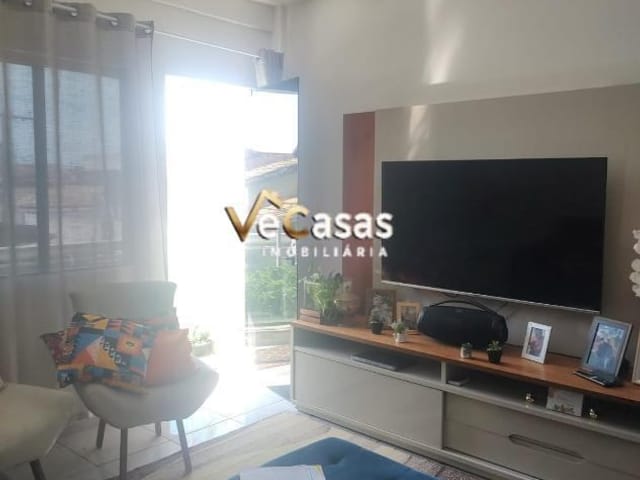 Apartamento com 70m² 2 quartos e 1 banheiro, à venda, no bairro Extensão do Bosque em Rio das Ostras