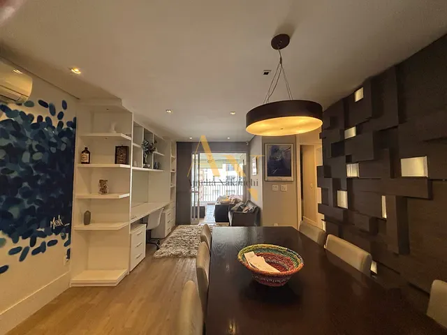 Apartamento 2 quartos e 2 banheiros, à venda ou para alugar, no bairro Vila Olímpia em São Paulo