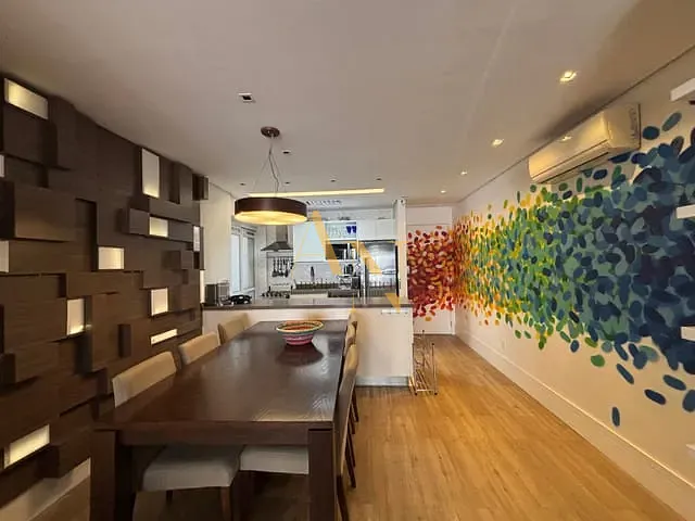Apartamento 2 quartos e 2 banheiros, à venda ou para alugar, no bairro Vila Olímpia em São Paulo