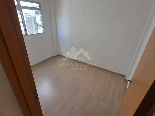 Apartamento 2 quartos e 1 banheiro, à venda, no bairro Democrata em Juiz de Fora
