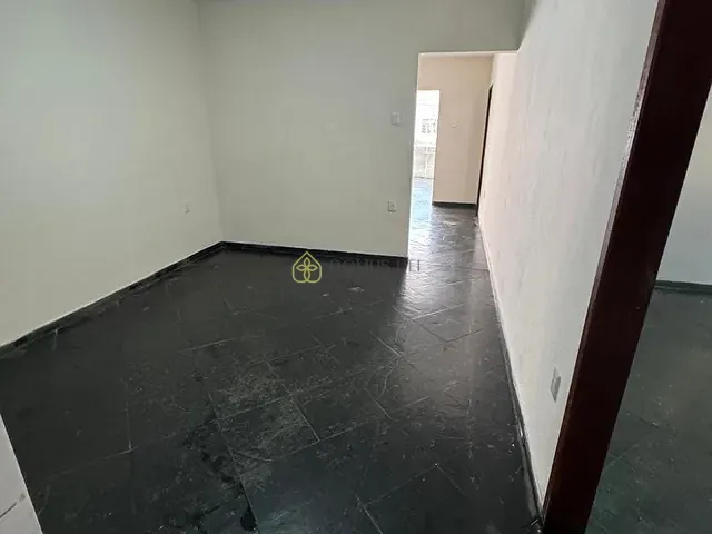 Apartamento com 160m² 2 quartos e 1 banheiro, à venda, no bairro Colônia Santo Antônio em Barra Mansa