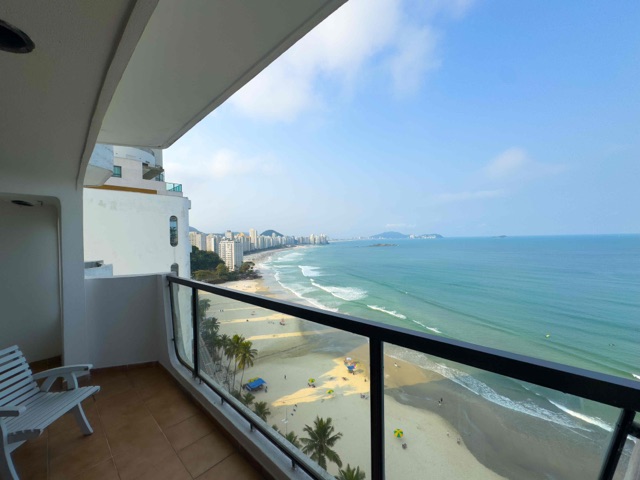 Praia das Astúrias - Oportunidade, Frente Mar & Varanda