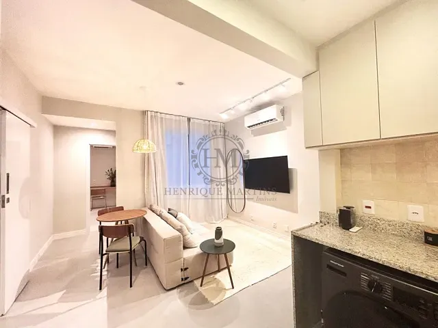 Apartamento com 60m² 2 quartos e 2 banheiros, à venda, no bairro Ipanema em Rio de Janeiro