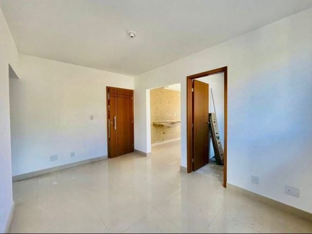 Apartamento com 60m² 3 quartos e 1 banheiro, à venda, no bairro Pedra Azul em Contagem