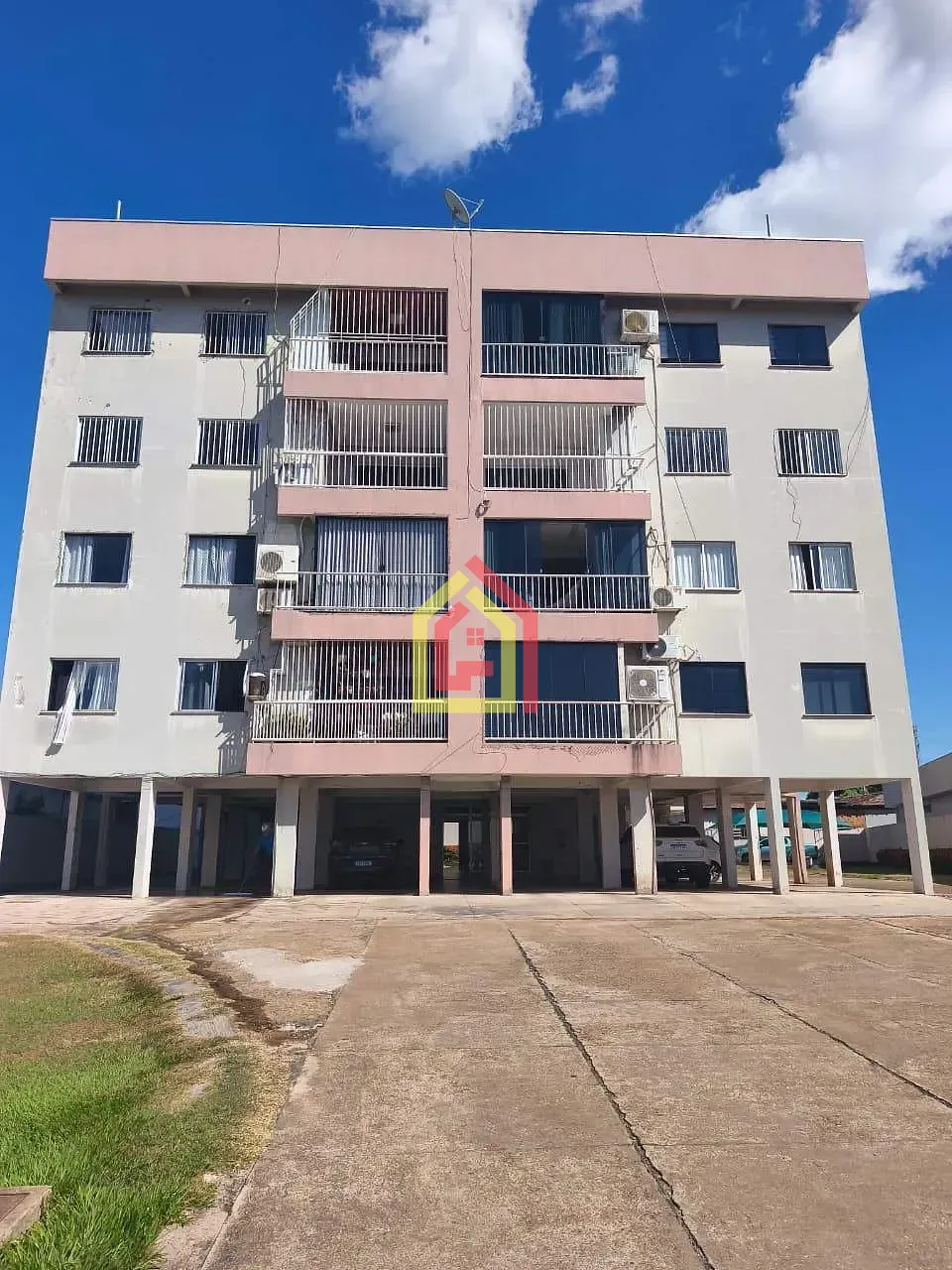 Apartamento à venda com 3 quartos, 1 suíte, 1 vaga e 10m² no Nova Marabá, Marabá (PA) — foto 2 de 20