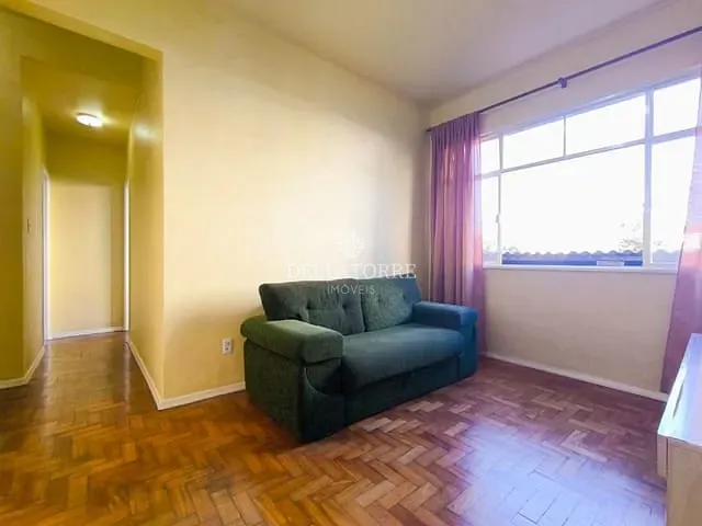 Apartamento 1 quarto e 1 banheiro, à venda, no bairro Alto em Teresópolis