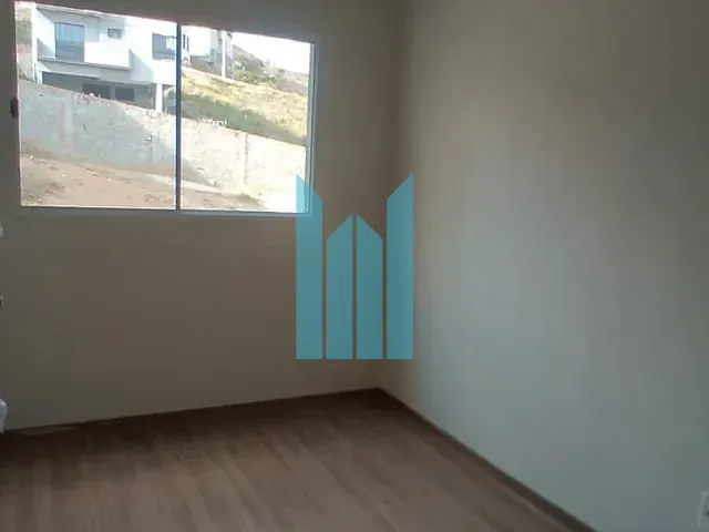Apartamento com 60m² 2 quartos e 1 banheiro, à venda, no bairro Residencial Summer Ville em Poços de Caldas