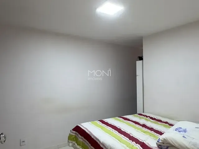 Apartamento 2 quartos e 1 banheiro, à venda, no bairro Guará I em Brasília