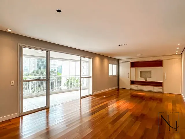 Apartamento com 145m² 3 quartos e 5 banheiros, à venda, no bairro Brooklin Paulista em São Paulo