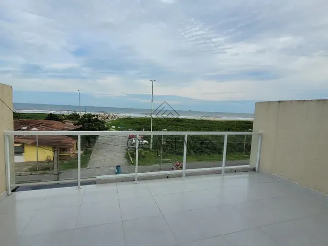 Sobrado 3 quartos e 3 banheiros, à venda, no bairro Shangri-lá em Pontal do Paraná