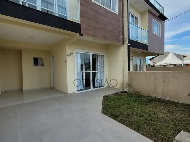 Sobrado 3 quartos e 3 banheiros, à venda, no bairro Shangri-lá em Pontal do Paraná