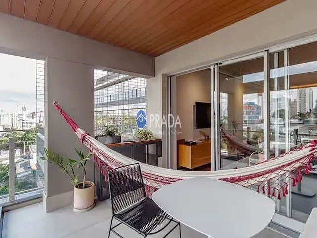 Apartamento 1 quarto e 2 banheiros, para alugar, no bairro Pinheiros em São Paulo