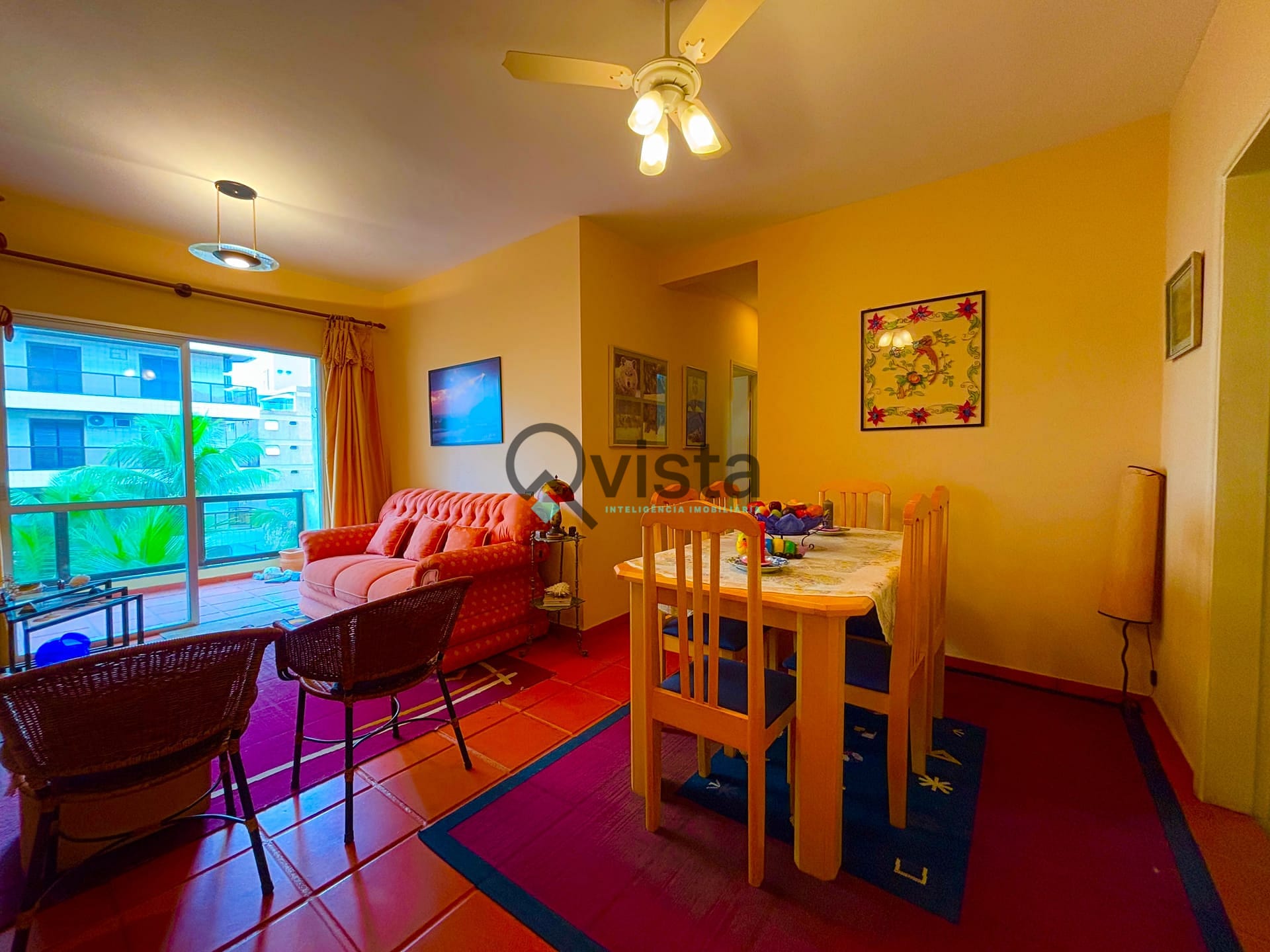 Apartamento à venda com 2 quartos, 70m² - Foto 1