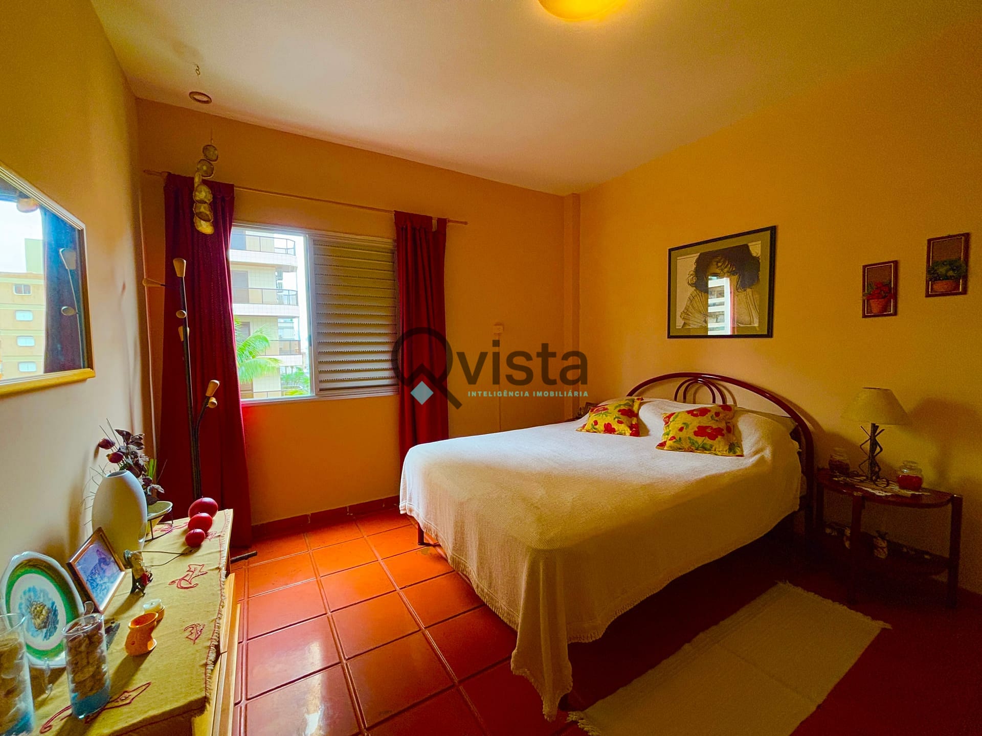 Apartamento à venda com 2 quartos, 70m² - Foto 12