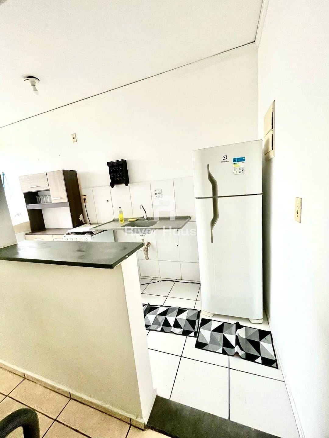 Apartamento para alugar com 2 quartos, 154m² - Foto 4