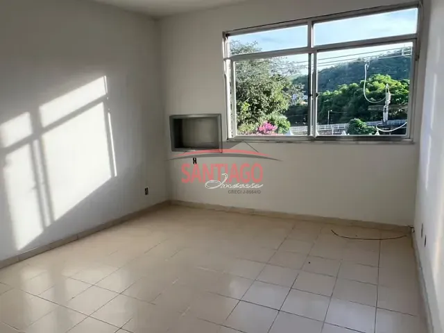 Apartamento 3 quartos e 2 banheiros, para alugar, no bairro Centro em Santo Antônio de Pádua