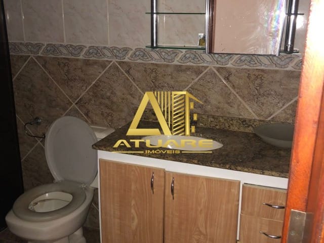 Apartamento com 1m² 3 quartos e 1 banheiro, para alugar, no bairro Centro em Pouso Alegre