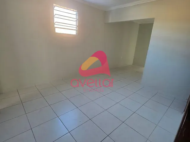 Apartamento 2 quartos e 2 banheiros, para alugar, no bairro Casa Amarela em Recife