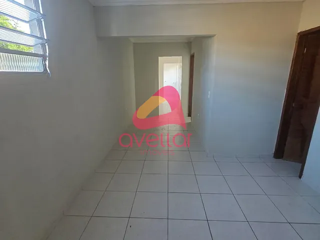 Apartamento 2 quartos e 2 banheiros, para alugar, no bairro Casa Amarela em Recife