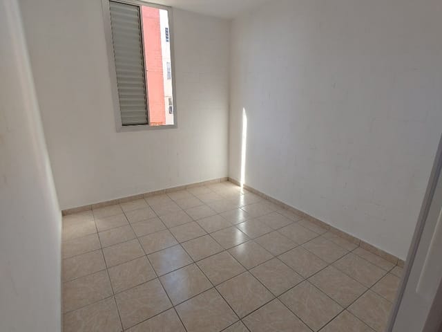 Apartamento 2 quartos e 1 banheiro, à venda, no bairro Conjunto Residencial José Bonifácio em São Paulo