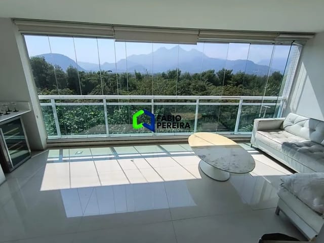 Apartamento com 162m² 3 quartos e 5 banheiros, à venda, no bairro Barra da Tijuca em Rio de Janeiro