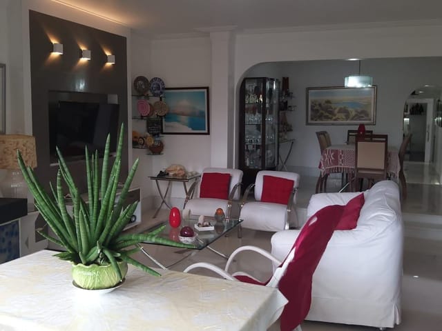 Apartamento 3 quartos e 3 banheiros, à venda, no bairro Pituba em Salvador