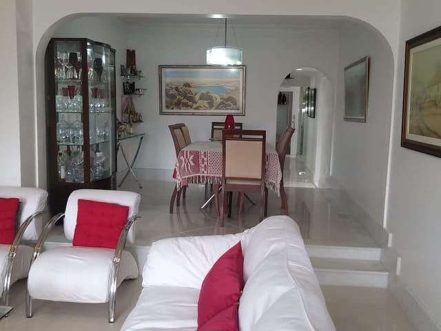 Apartamento 3 quartos e 3 banheiros, à venda, no bairro Pituba em Salvador