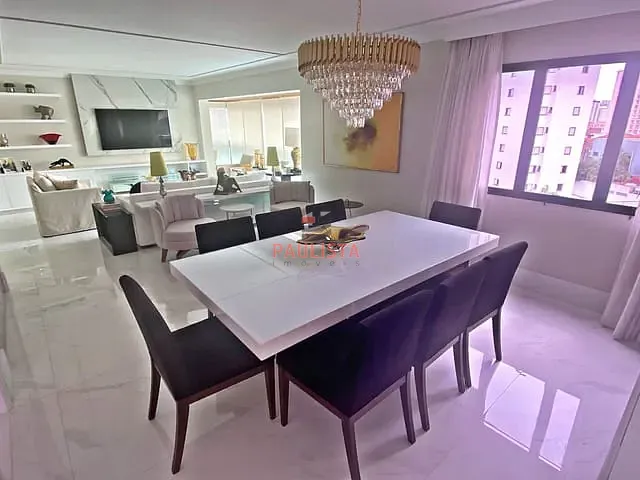 Apartamento com 438m² 4 quartos e 5 banheiros, à venda, no bairro Mirandópolis em São Paulo