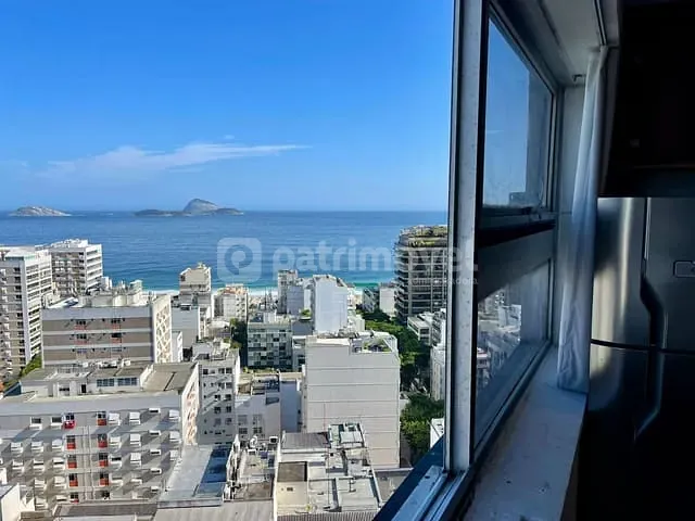Apartamento com 52m² 1 quarto e 1 banheiro, para alugar, no bairro Leblon em Rio de Janeiro