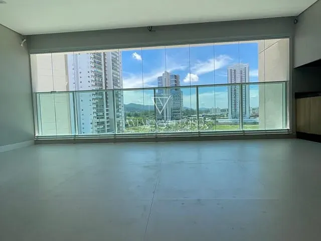 Apartamento 3 quartos e 5 banheiros, à venda, no bairro Vila Mogilar em Mogi das Cruzes