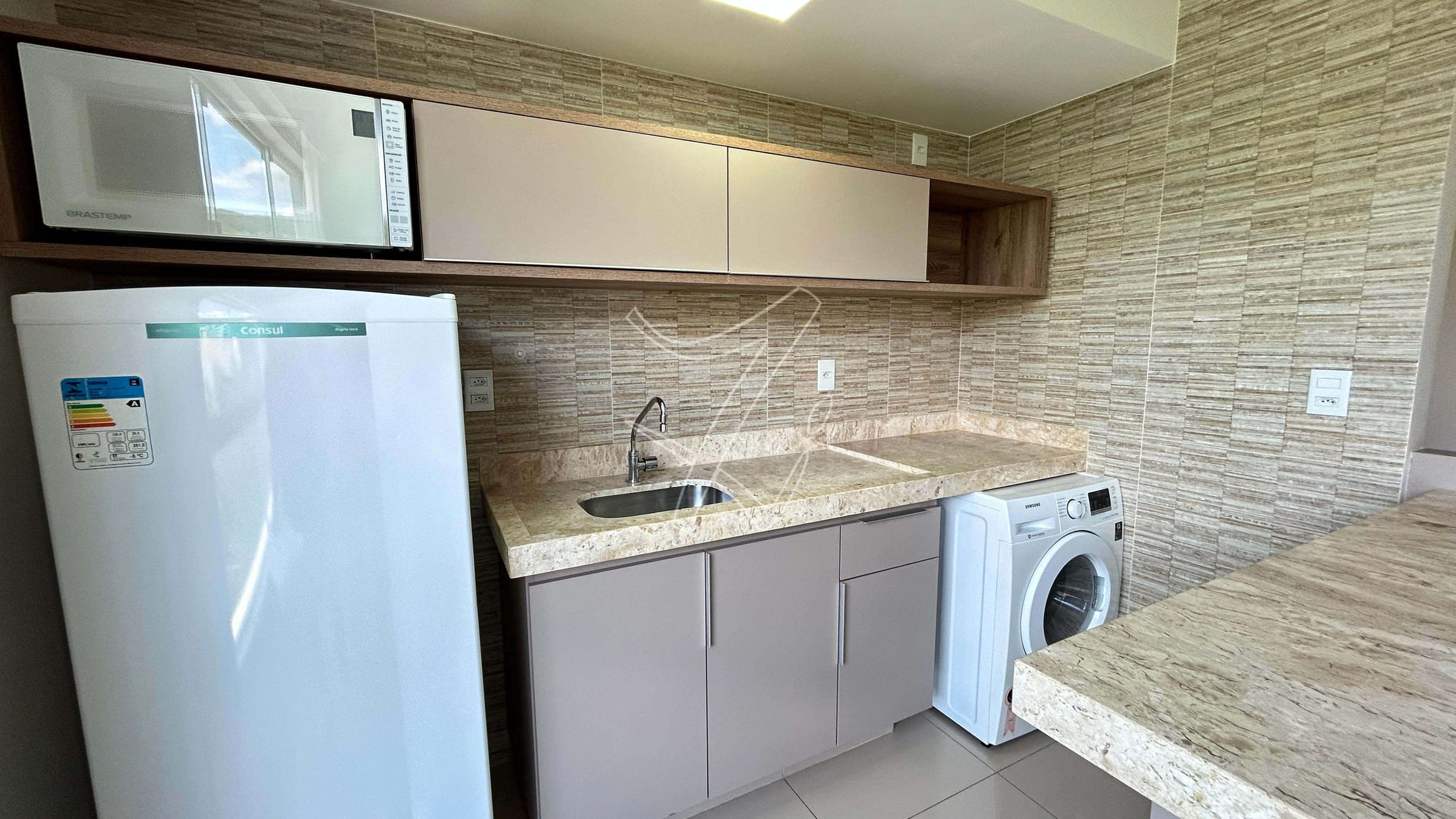 Apartamento à venda com 2 quartos, 60m² - Foto 3