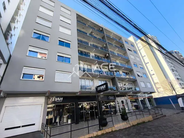 Apartamento com 116m² 4 quartos e 1 banheiro, à venda, no bairro Fátima em Erechim