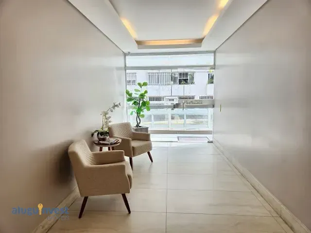 Apartamento 2 quartos e 2 banheiros, para alugar, no bairro Centro em Florianópolis