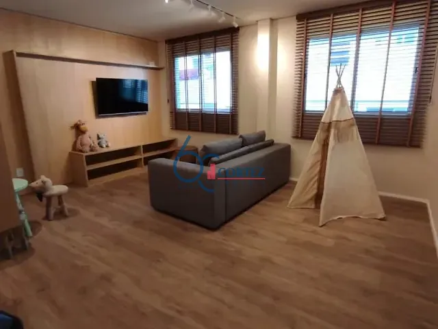 Apartamento à venda, no bairro Canto do Forte em Praia Grande