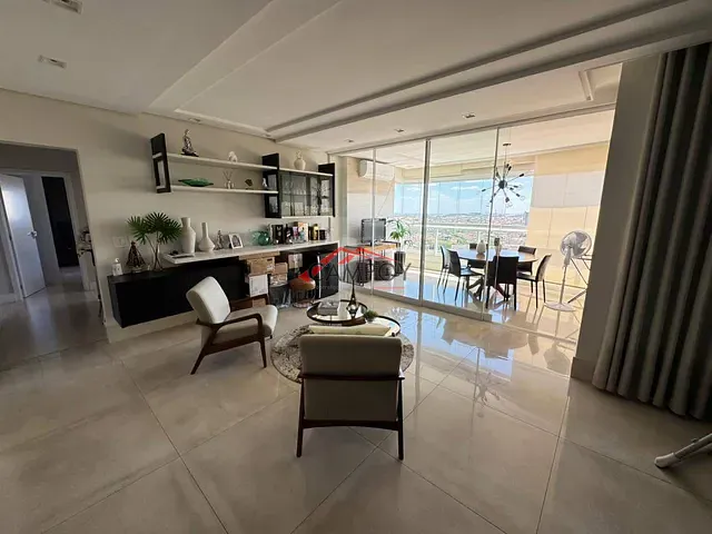 Apartamento 3 quartos e 5 banheiros, à venda, no bairro Centro em Apucarana