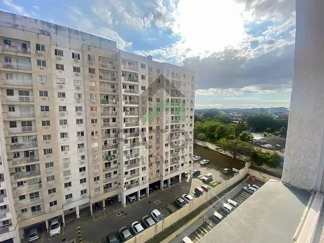 Apartamento com 53m² 2 quartos e 1 banheiro, à venda ou para alugar, no bairro Viga em Nova Iguaçu