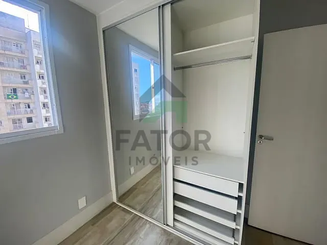 Apartamento com 53m² 2 quartos e 1 banheiro, à venda ou para alugar, no bairro Viga em Nova Iguaçu
