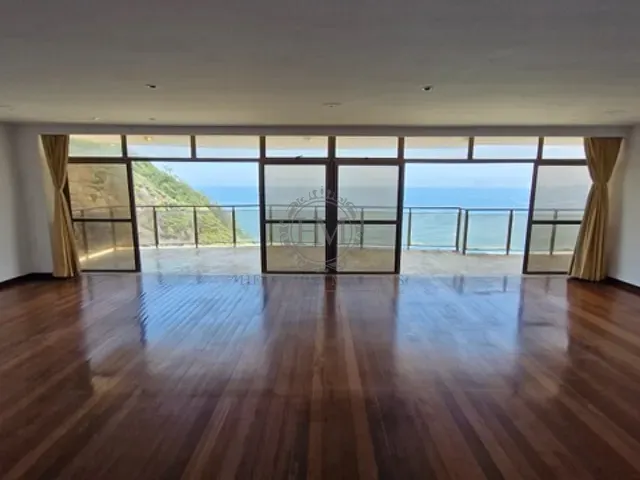 Apartamento com 356m² 3 quartos e 5 banheiros, à venda, no bairro Copacabana em Rio de Janeiro