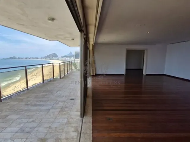 Apartamento com 356m² 3 quartos e 5 banheiros, à venda, no bairro Copacabana em Rio de Janeiro