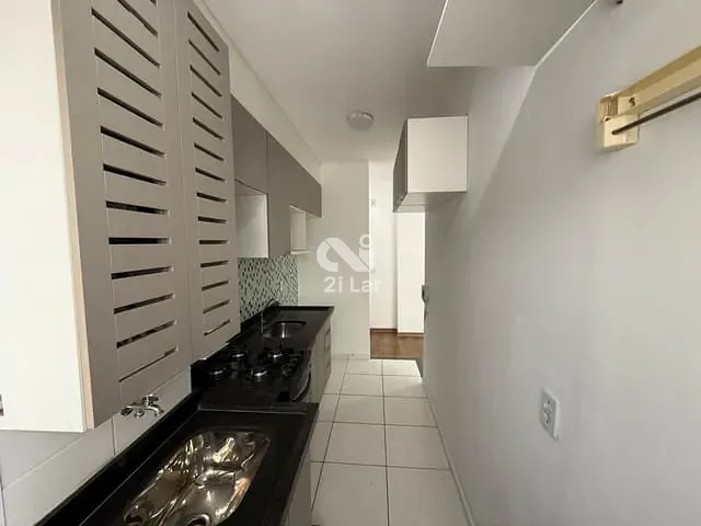 Apartamento com 46m² 2 quartos e 1 banheiro, à venda, no bairro Padroeira em Osasco