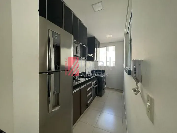 Apartamento com 2 quartos à venda, 42m² — foto 3 de 10