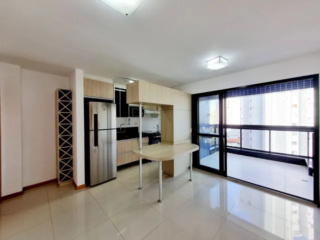 Apartamento com 75m² 1 quarto e 1 banheiro, para alugar, no bairro Centro em Londrina