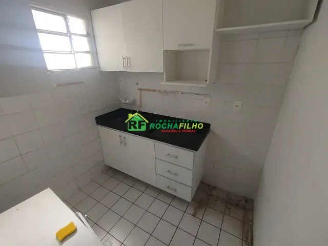 Apartamento com 52m² 2 quartos e 1 banheiro, para alugar, no bairro Morada do Sol em Teresina