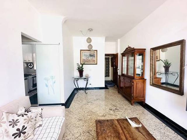 Foto do Apartamento - Apartamento à venda, Botafogo, 3 quartos, armários embutidos, andar alto, claro e ótima ventilação, vista cristo, próximo ao comércio e todo reformado. | Rio Lar Imóveis